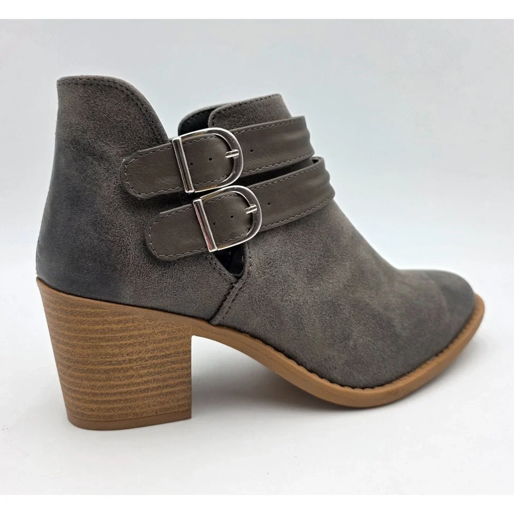 Womens Qupid Booties Size 8.5 Gray New Super Cute
